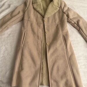 Larry Levine Cream faux coat
